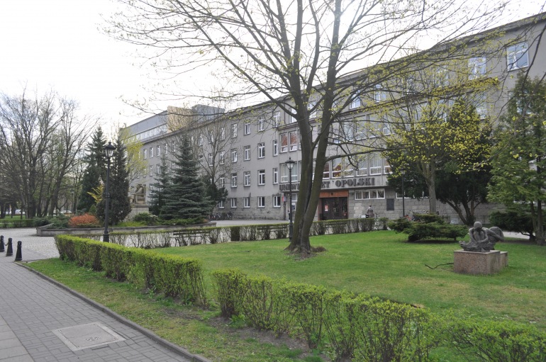 Zdjęcie nagłówkowe otwierające podstronę: Faculty of Social Sciences