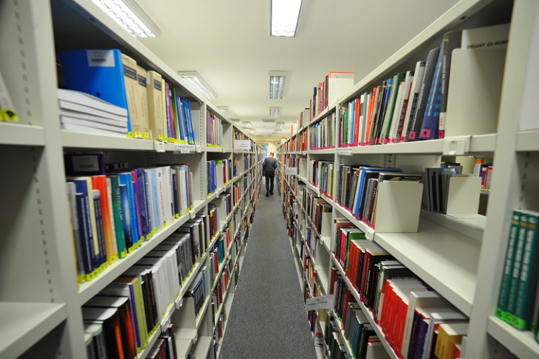 Zdjęcie nagłówkowe otwierające podstronę: Komunikat Biblioteki Uniwersytet Boleslaw