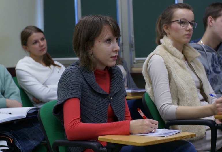 Przeniesienie do informacji o tytule: Studenci Wydziału Filologicznego w projekcie dla domów dziecka